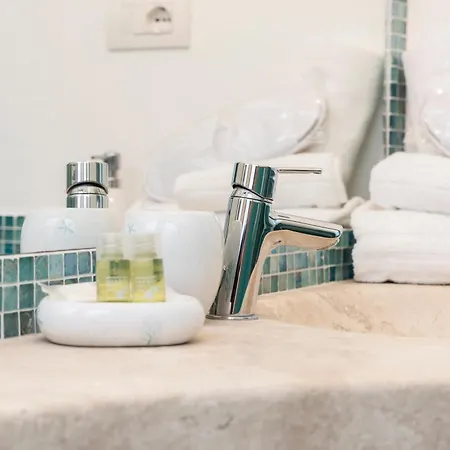 Holiday home Ng Collection Luna Di Mare *